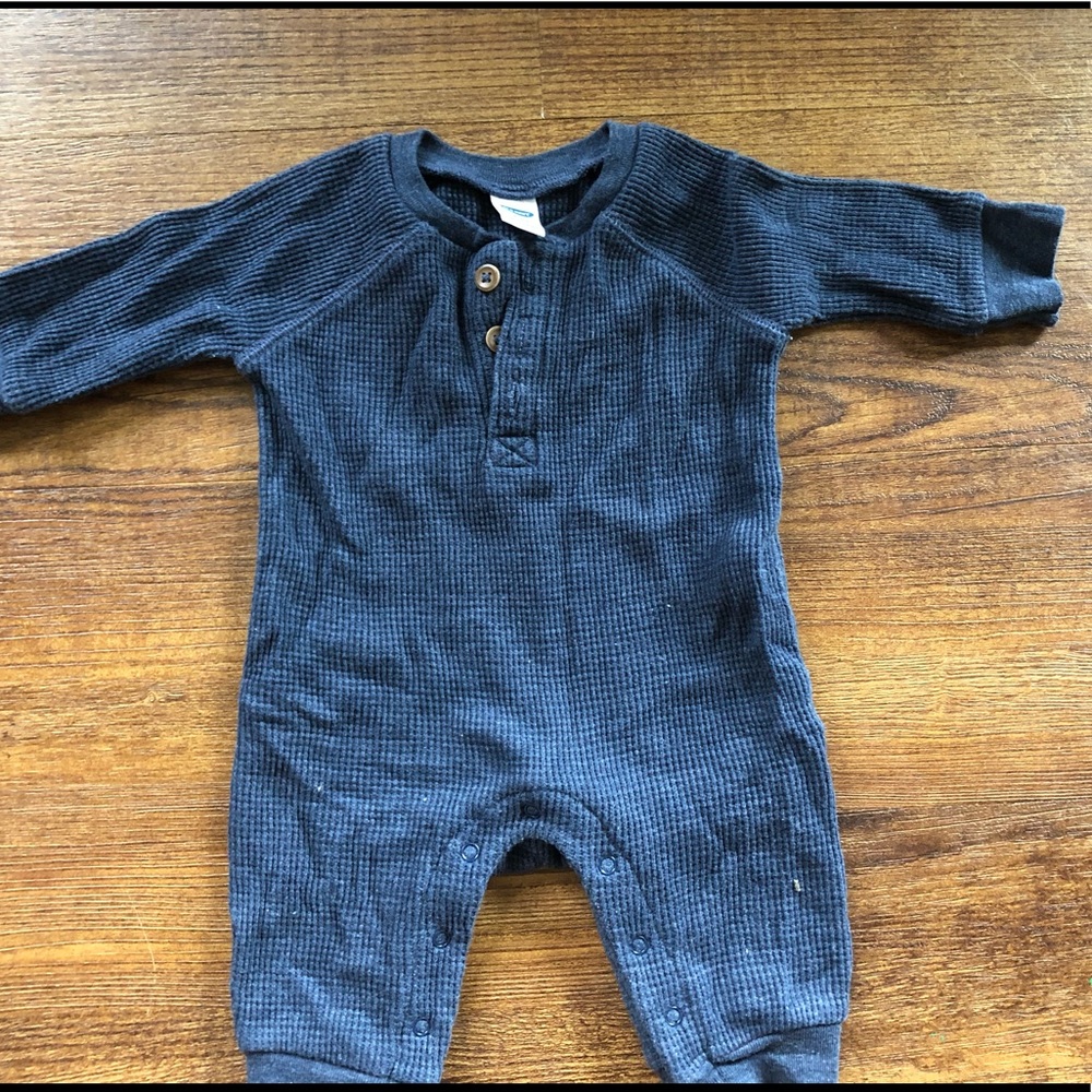 Baby Boy’s Old Navy One Piece (0-3m)